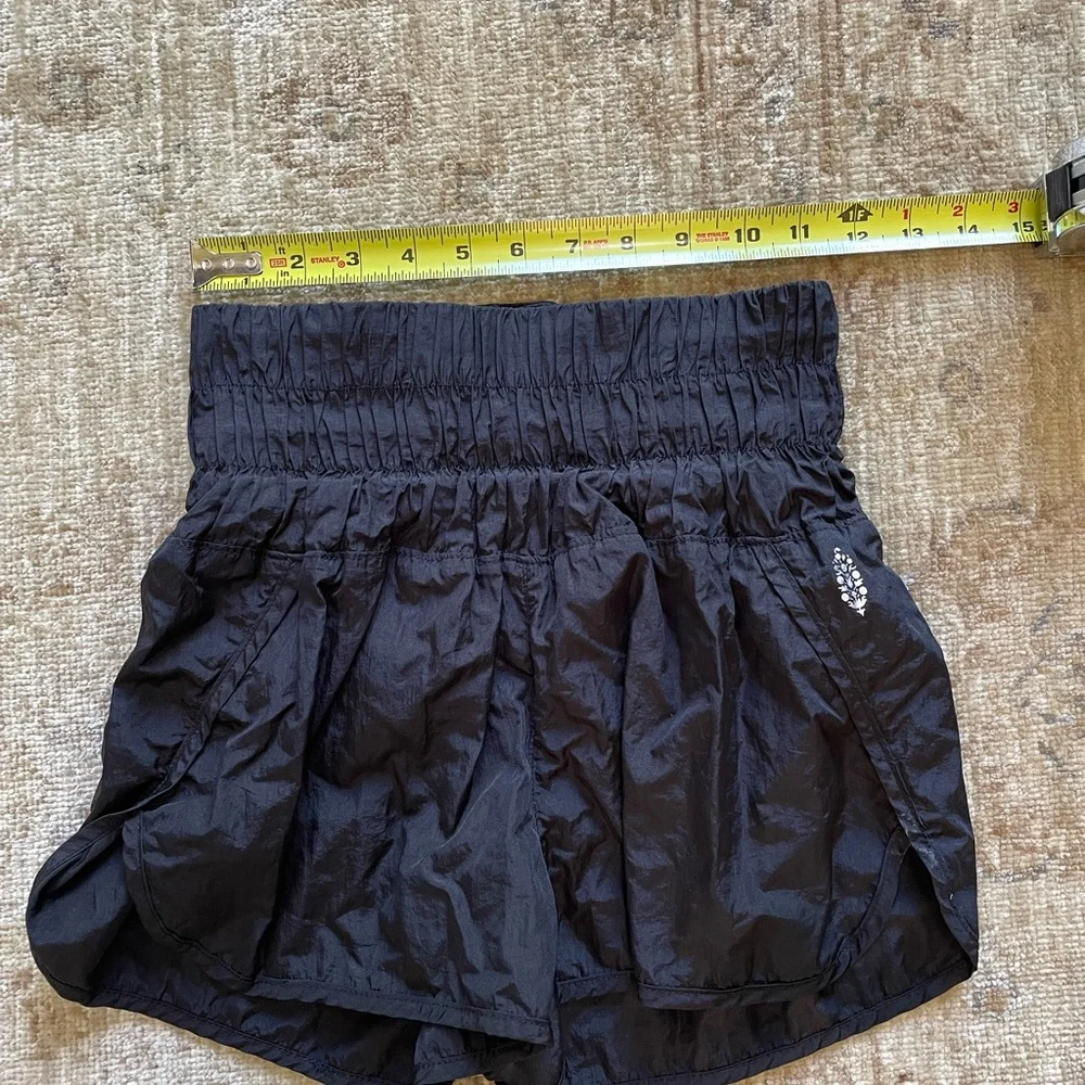 Free People Movement High Waisted Shorts, Size XS - Picture 5 of 6